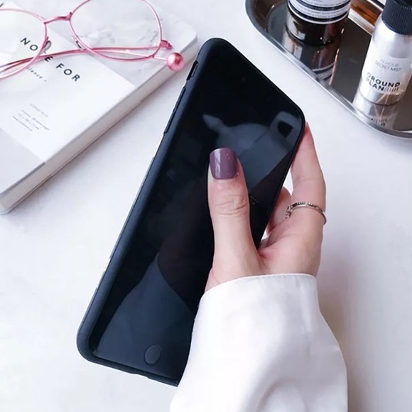 LAST 1! iPhone 7+/8+ Soft Rose Floral Phone Case - Picture 4 of 4